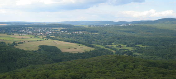 Blick auf Schloborn und Glashtten mit Glaskopf im September 2003